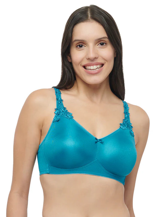 Triumph Minimizer Non-Padded Non Wired Bra – Perfect Support and Elegance