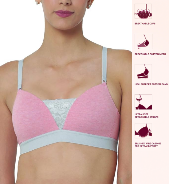 Triumph Women’s Lacy Non-Wired Padded T-Shirt Bra