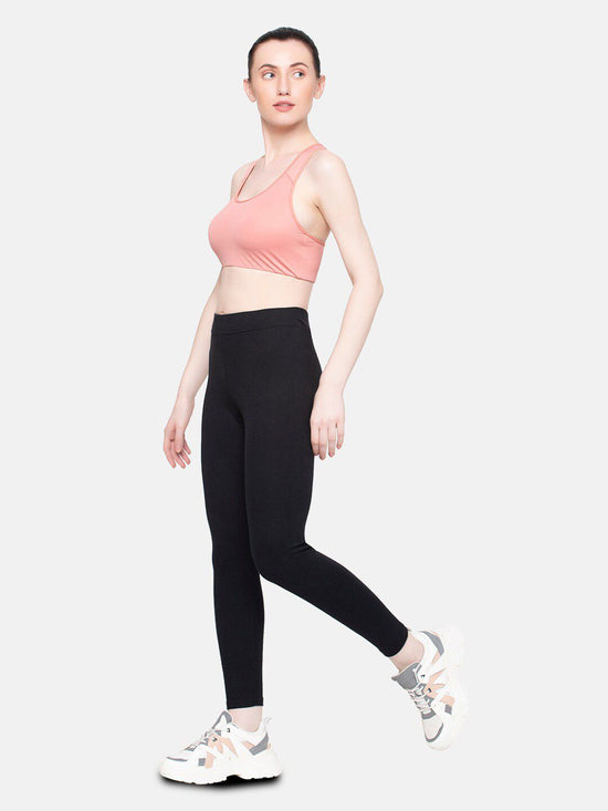 Triumph Triaction Balance Wireless Sports Bra