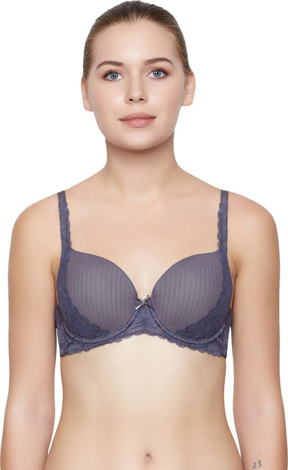 Triumph Lightly Padded Wired Lacy T-Shirt Bra